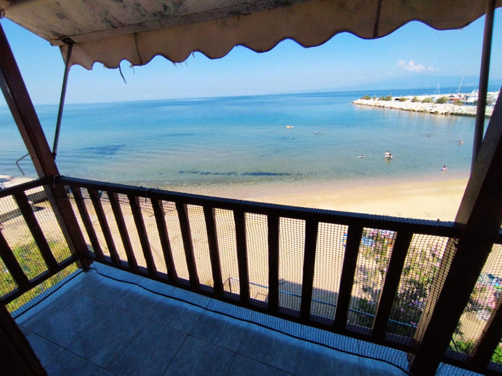 Beachfront Apartment Thassos Skála Kallirákhis Exterior foto